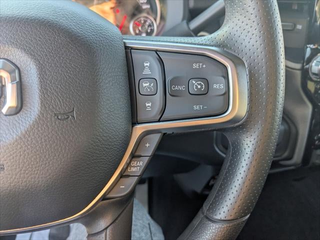 2026 RAM 2500 Tradesman Crew Cab 4x4 6'4' Box