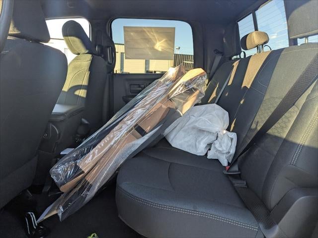 2026 RAM 2500 Tradesman Crew Cab 4x4 6'4' Box