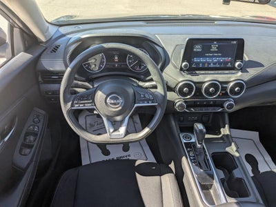 2024 Nissan Sentra SV Xtronic CVT