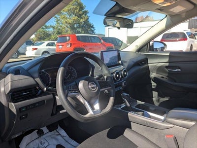 2024 Nissan Sentra SV Xtronic CVT