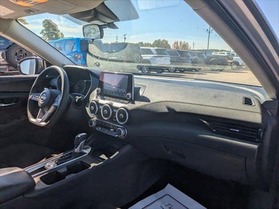 2024 Nissan Sentra SV Xtronic CVT