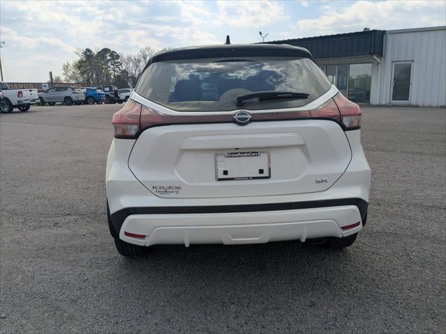 2023 Nissan Kicks SR Xtronic CVT