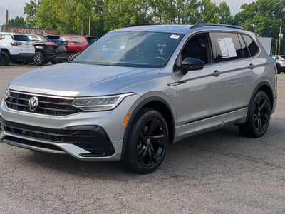 2023 Volkswagen Tiguan 2.0T SE R-Line Black