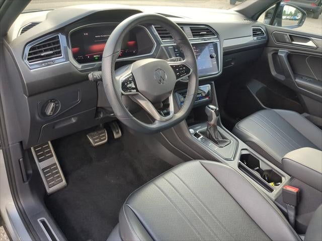 2023 Volkswagen Tiguan 2.0T SE R-Line Black