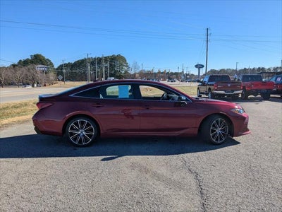 2019 Toyota Avalon XSE