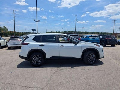 2025 Nissan Rogue S FWD