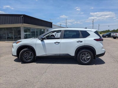 2025 Nissan Rogue S FWD