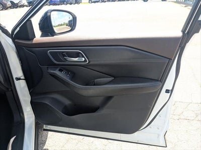 2021 Nissan Rogue SL FWD
