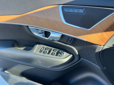 2023 Volvo XC90 Plus