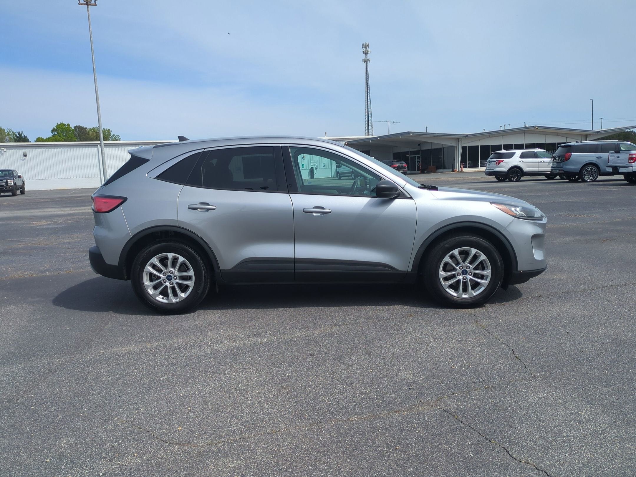 2022 Ford Escape SE