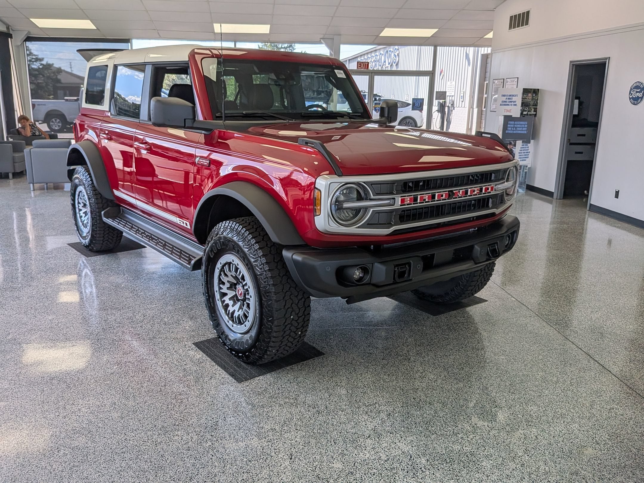 2026 Ford Bronco Outer Banks