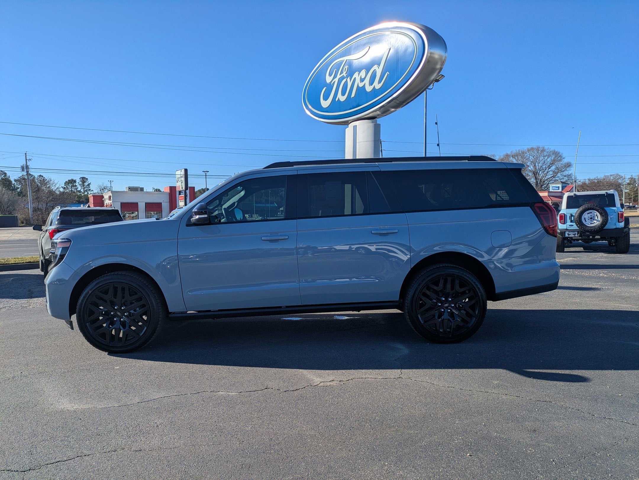 2026 Ford Expedition Max Platinum