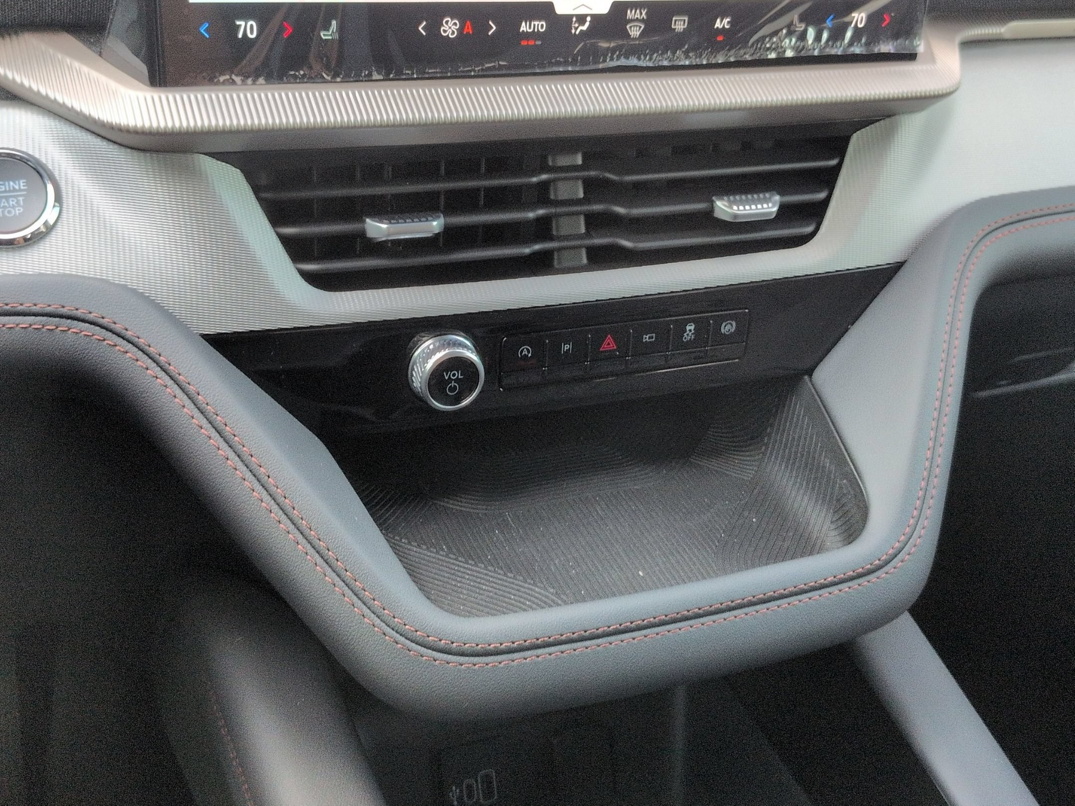 2026 Ford Explorer Active - Crossroads Courtesy Demo
