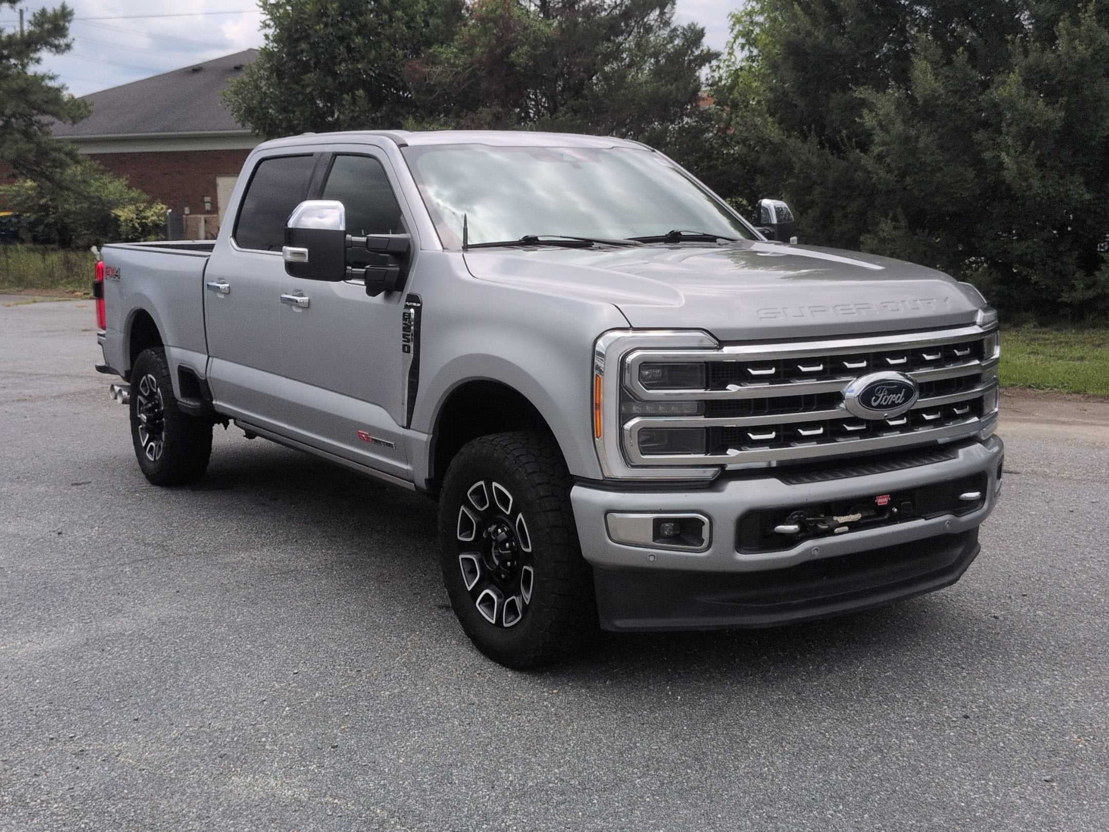 2023 Ford Super Duty F-250 SRW Platinum