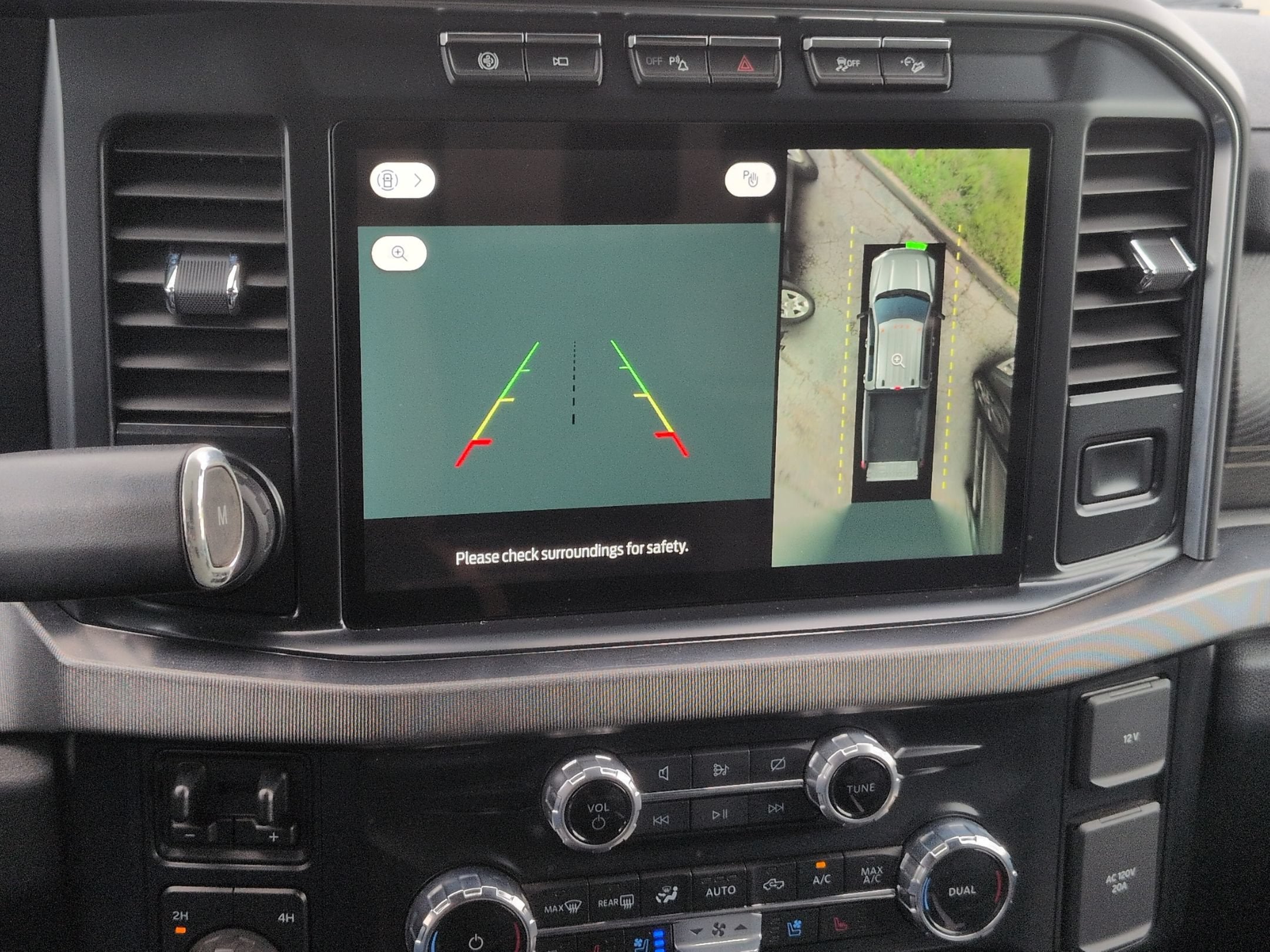 2023 Ford Super Duty F-250 SRW Platinum