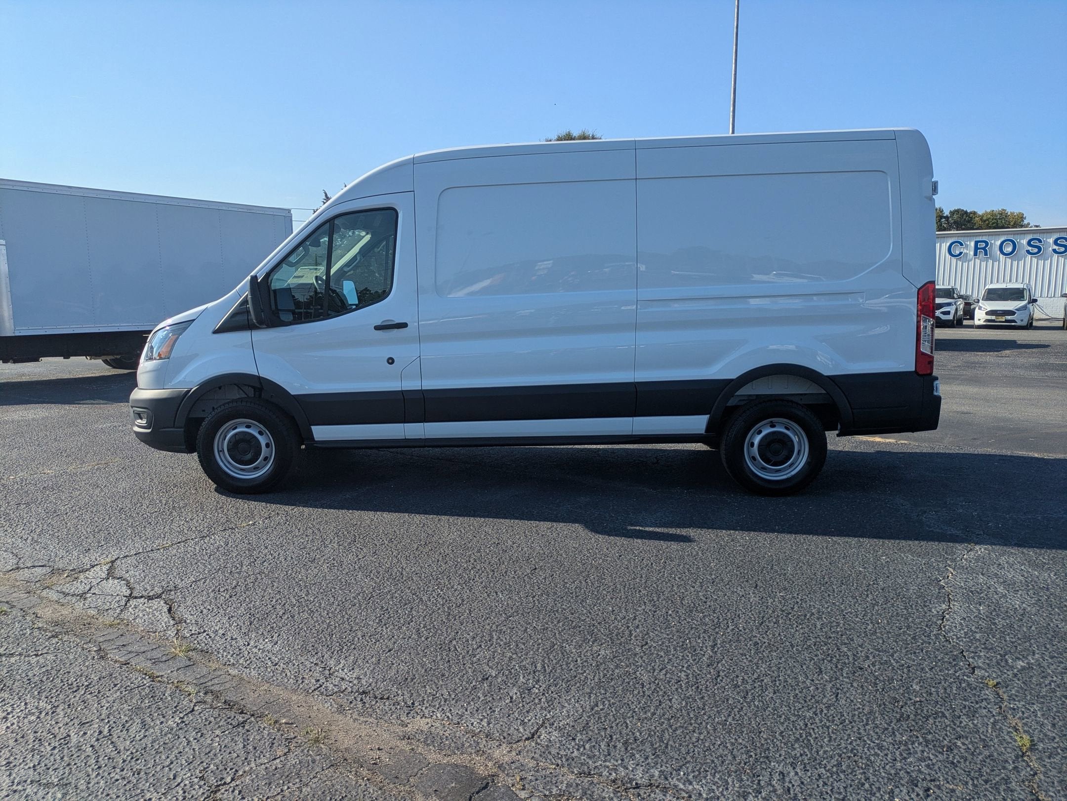 2025 Ford Transit Cargo Van Base