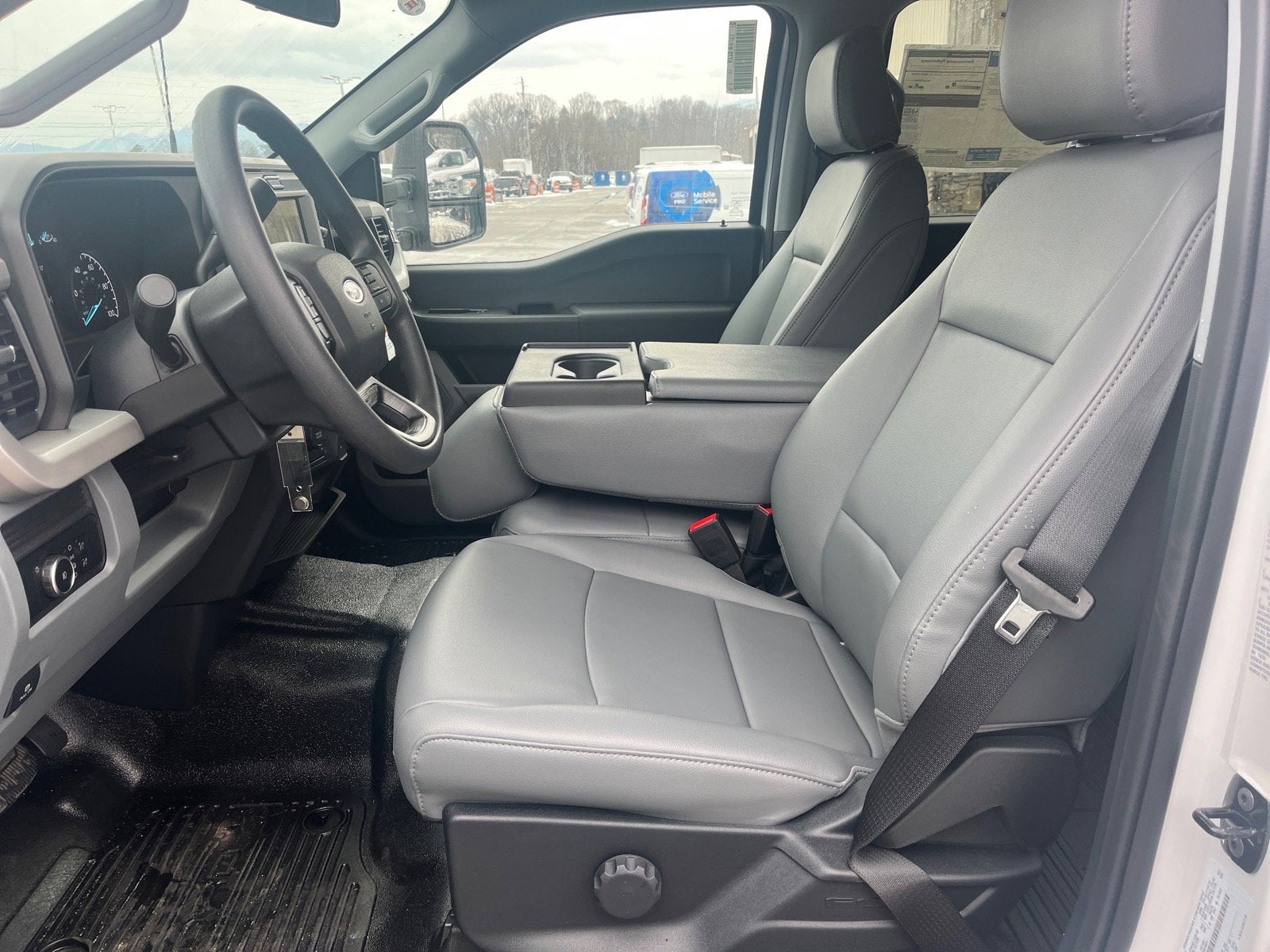 2026 Ford Super Duty F-350 SRW XL