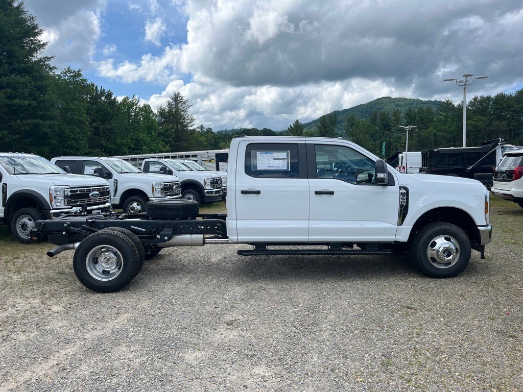 2025 Ford Super Duty F-350 DRW XL DRW