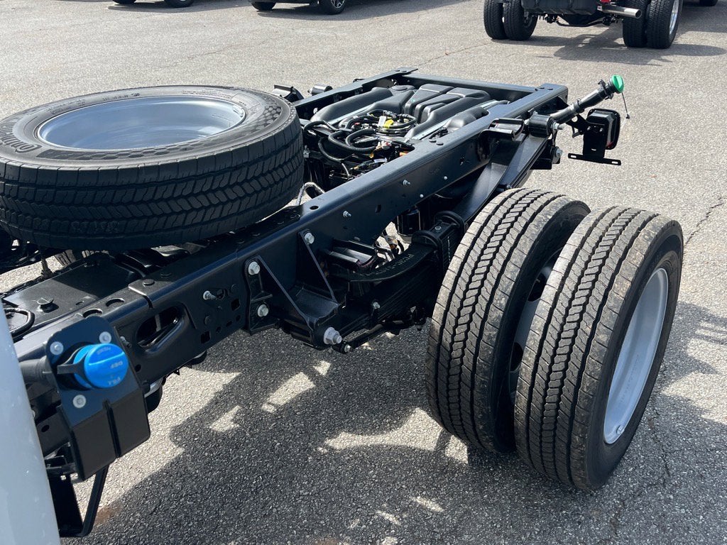 2026 Ford Super Duty F-550 DRW XL DRW