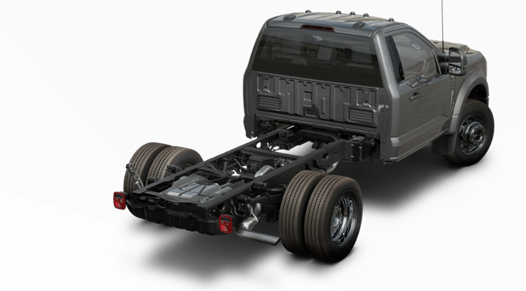 2025 Ford Super Duty F-600 DRW XLT