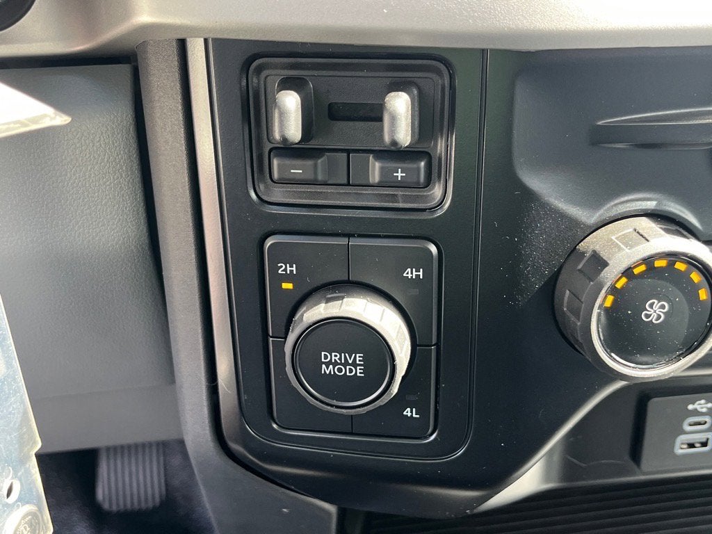 2026 Ford Super Duty F-600 DRW XL