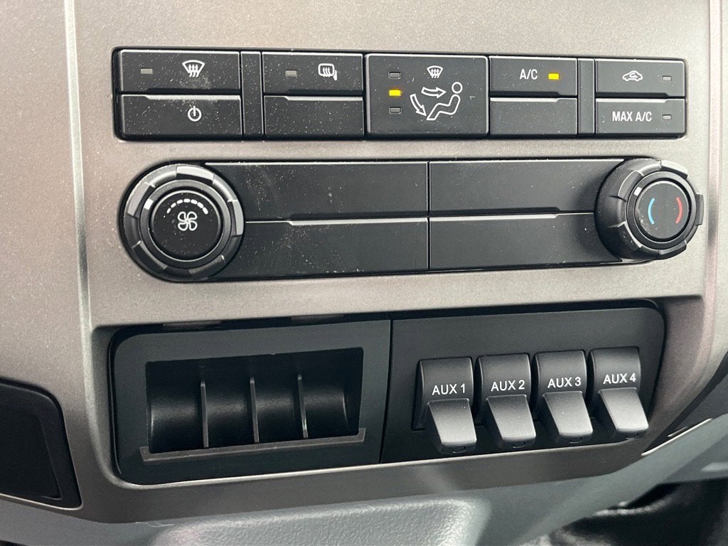 2025 Ford F-650SD Base