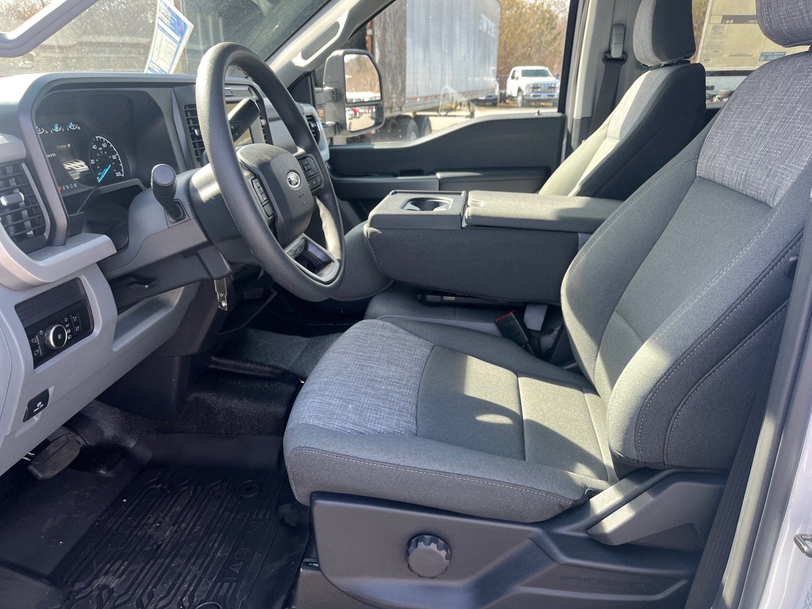 2026 Ford Super Duty F-550 DRW XLT DRW