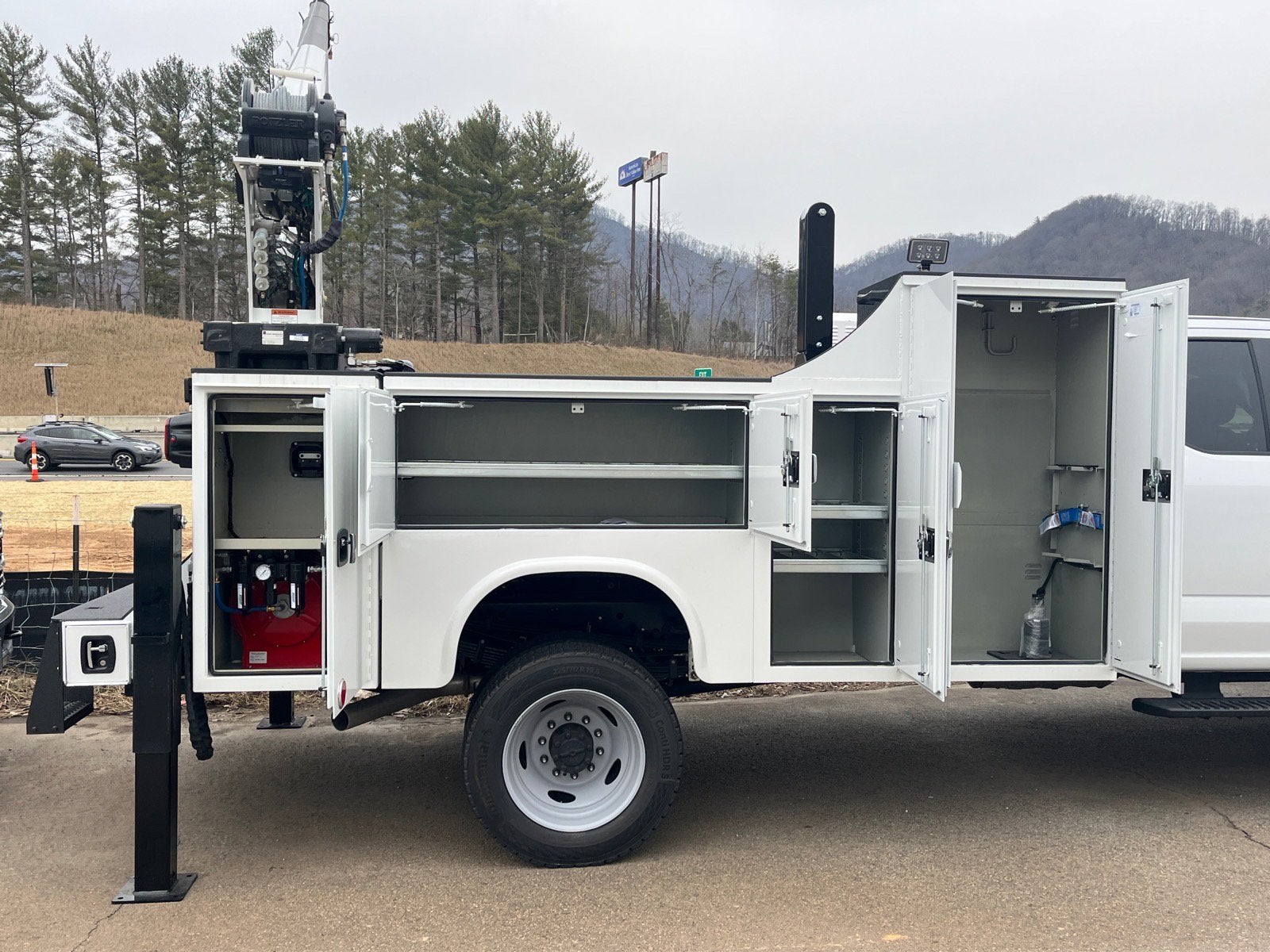 2026 Ford Super Duty F-550 DRW XL