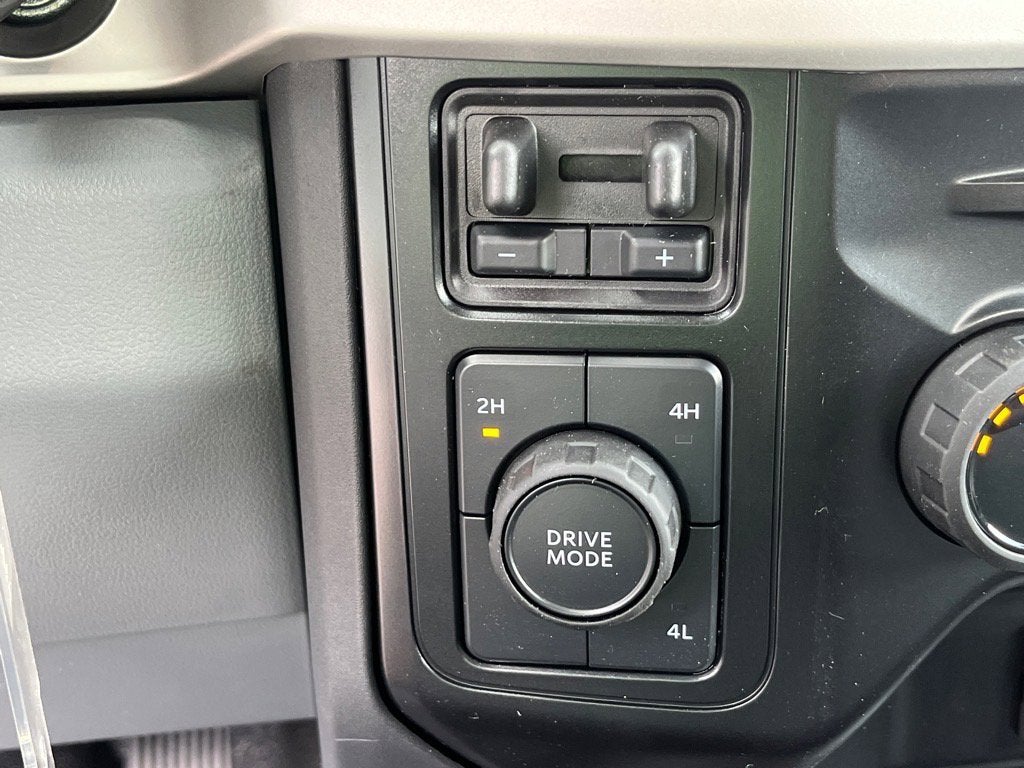 2025 Ford Super Duty F-450 DRW XLT DRW