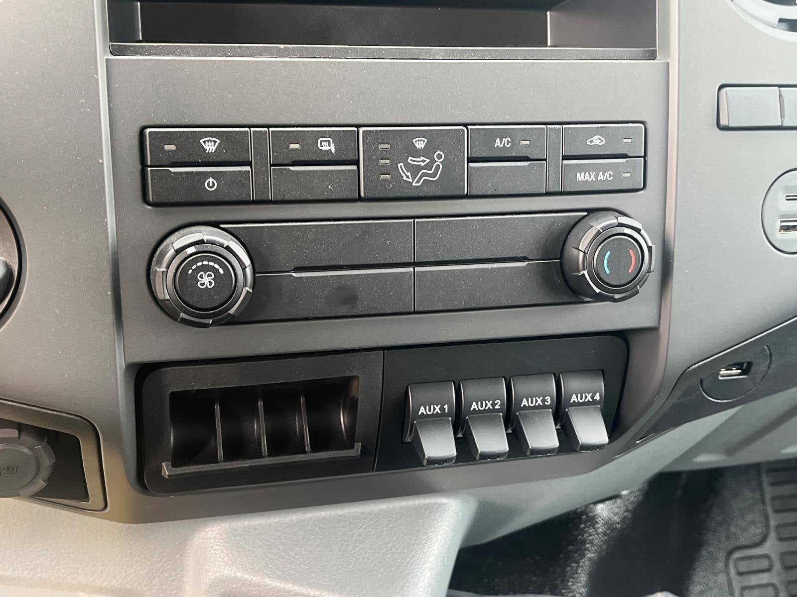 2026 Ford F-750SD Base