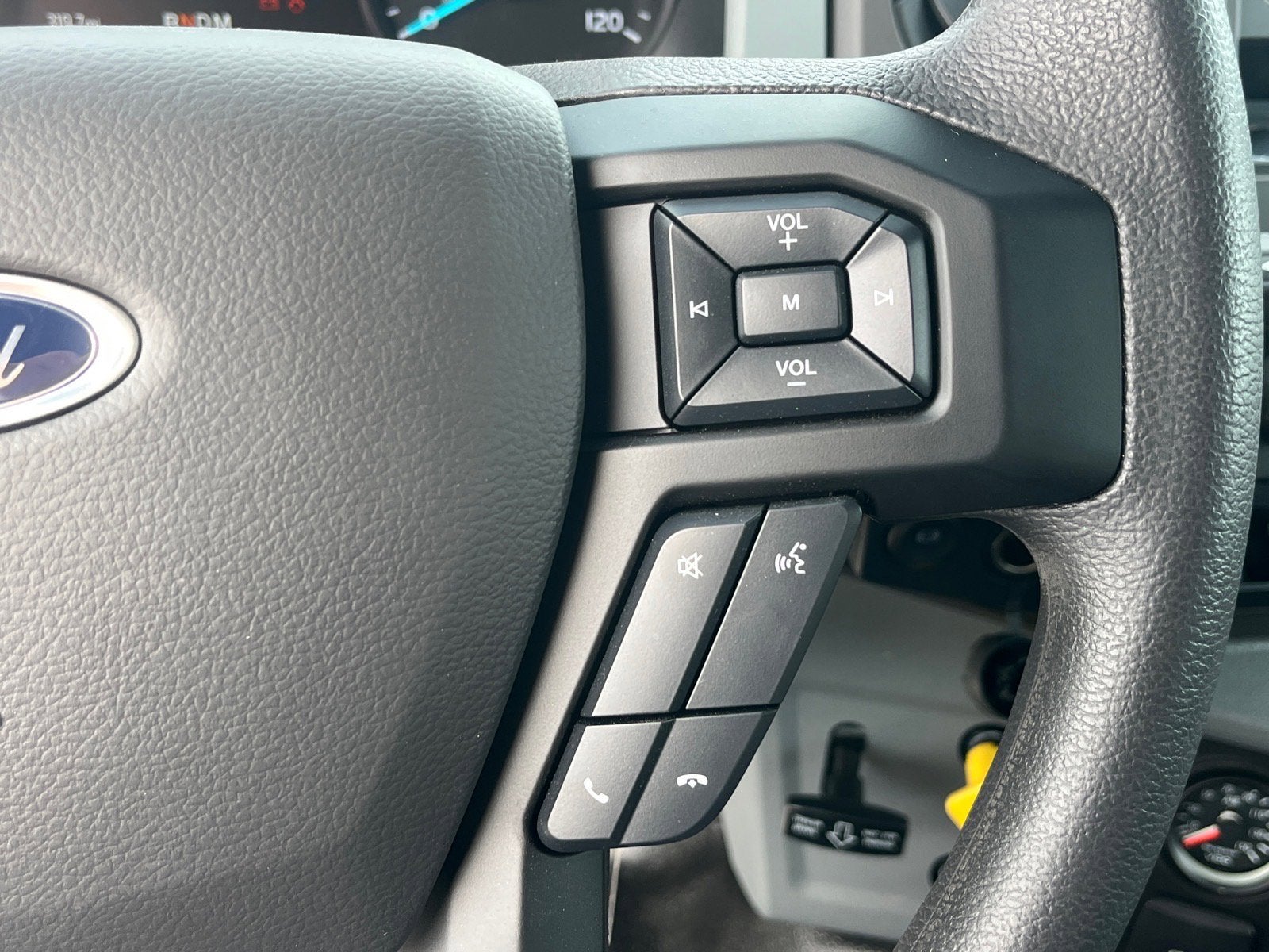 2026 Ford F-750SD Base