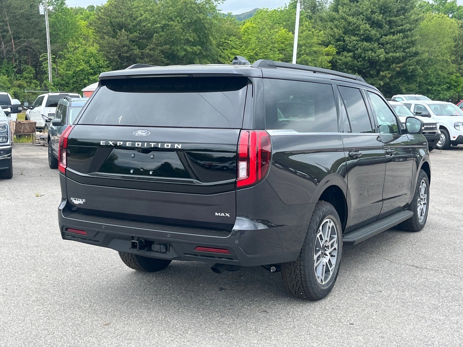 2026 Ford Expedition Max Active