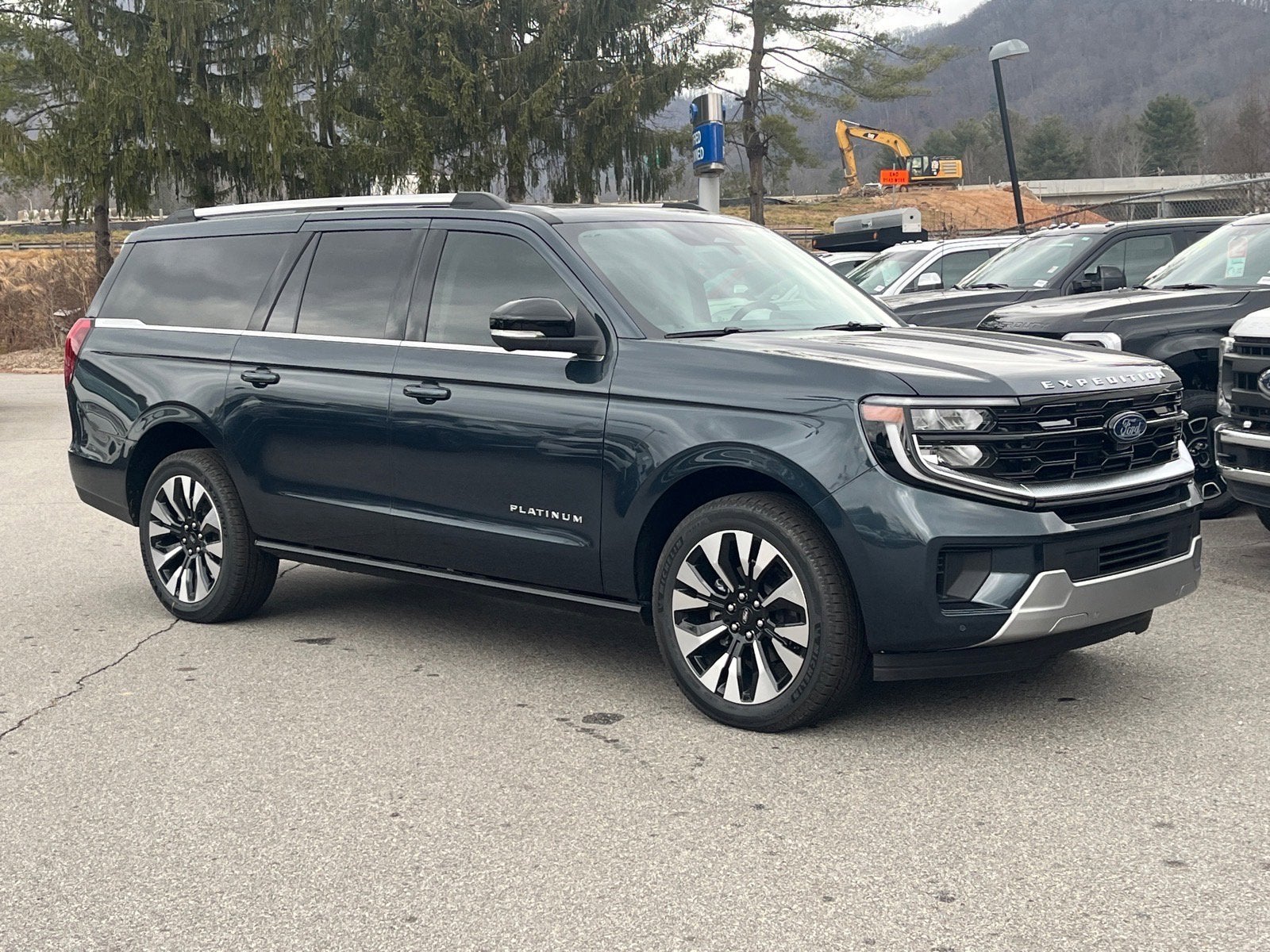 2025 Ford Expedition Max Platinum