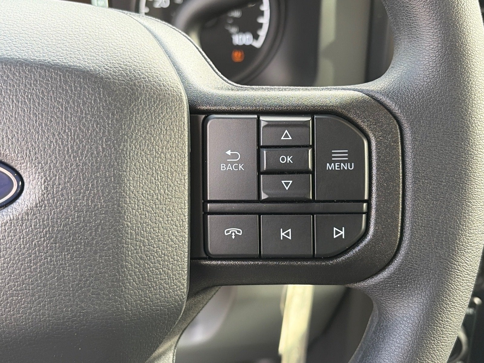 2027 Ford Super Duty F-250 SRW XL