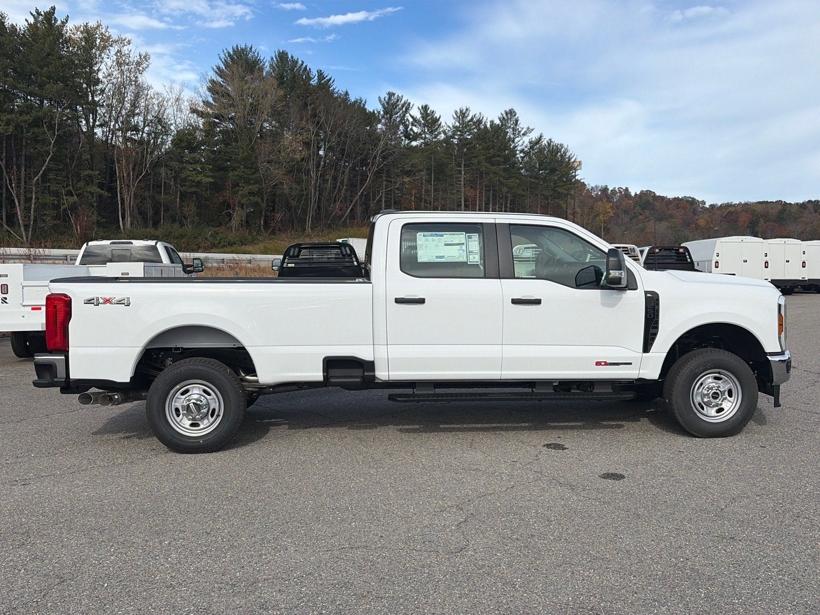 2027 Ford Super Duty F-250 SRW XL