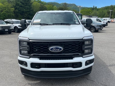 2023 Ford Super Duty F-250 SRW XLT