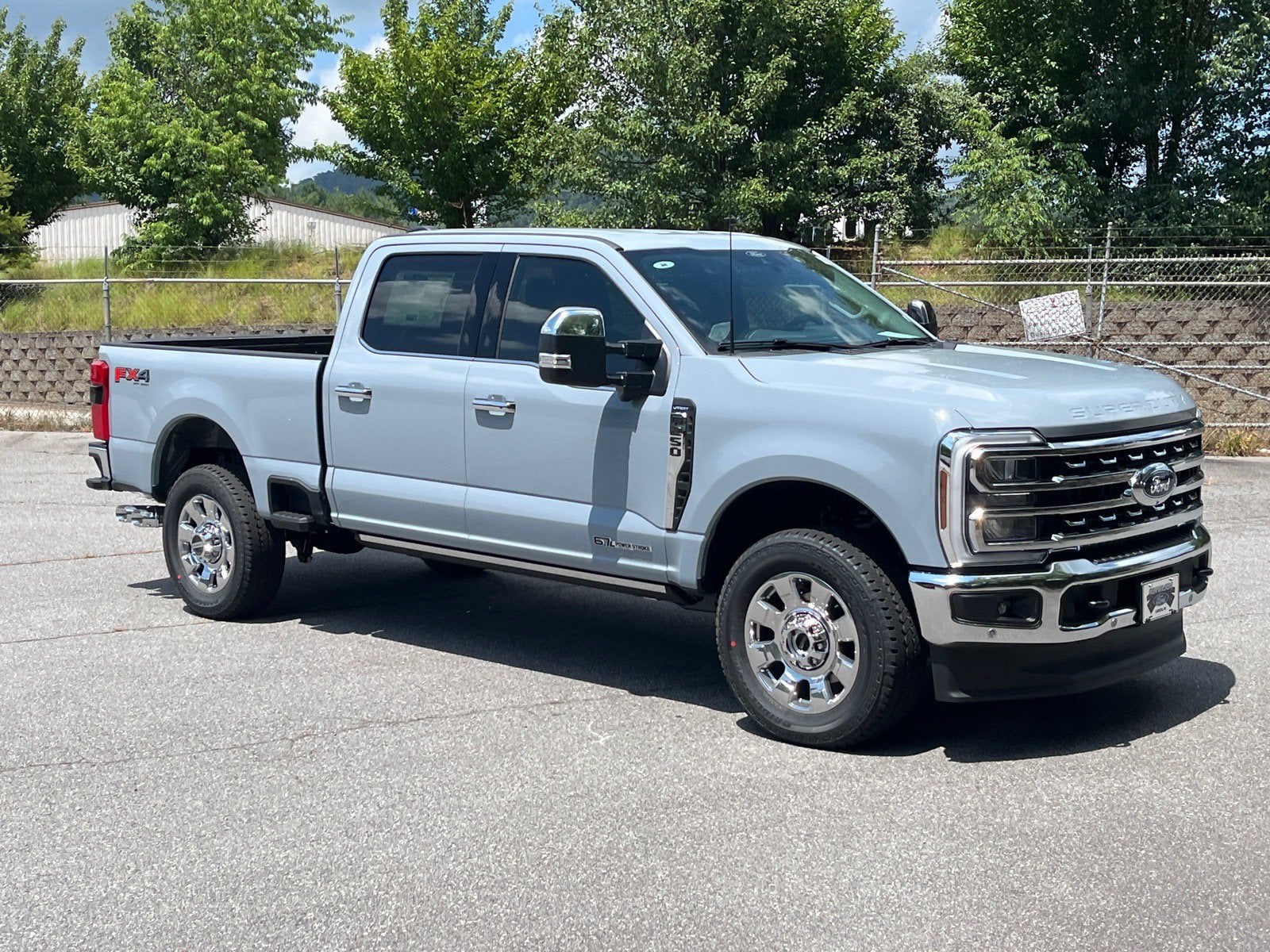 2026 Ford Super Duty F-250 SRW LARIAT
