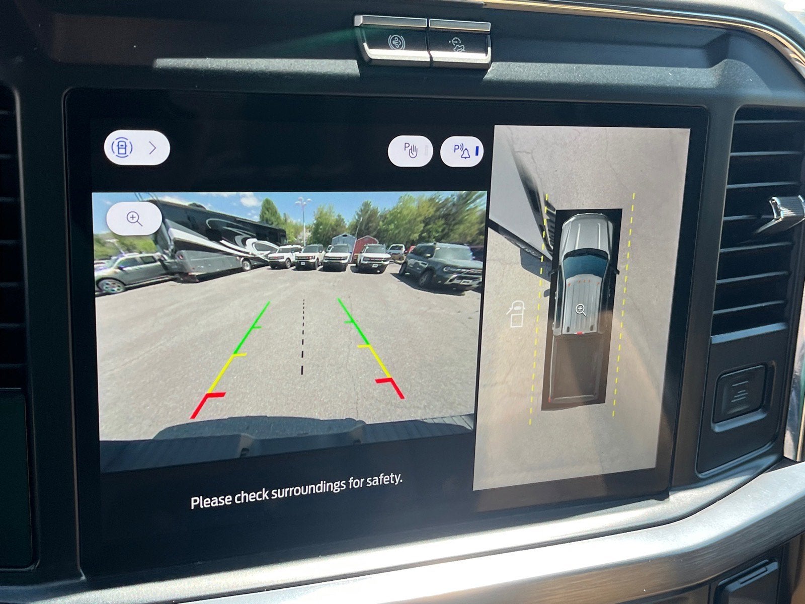 2025 Ford Super Duty F-250 SRW LARIAT