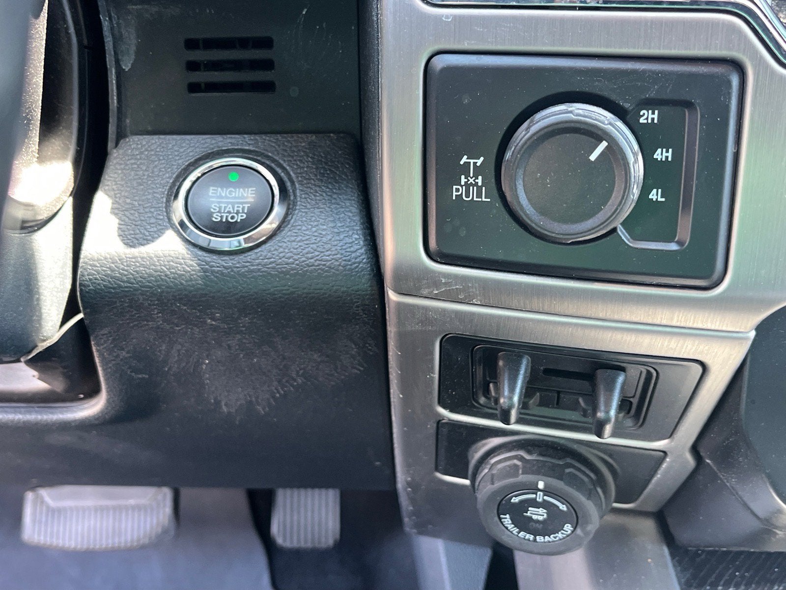 2022 Ford Super Duty F-250 SRW Platinum