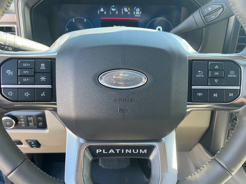 2026 Ford Super Duty F-350 SRW Platinum