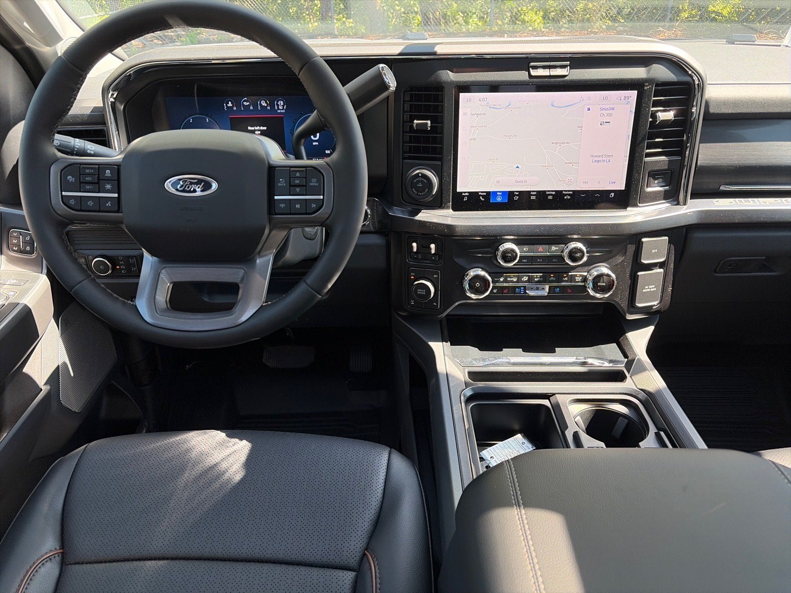 2026 Ford Super Duty F-350 SRW LARIAT