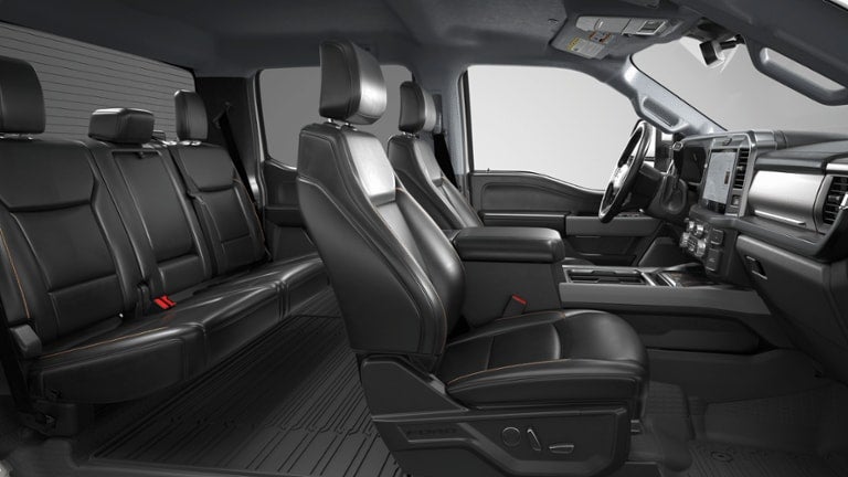 2026 Ford Super Duty F-350 SRW LARIAT