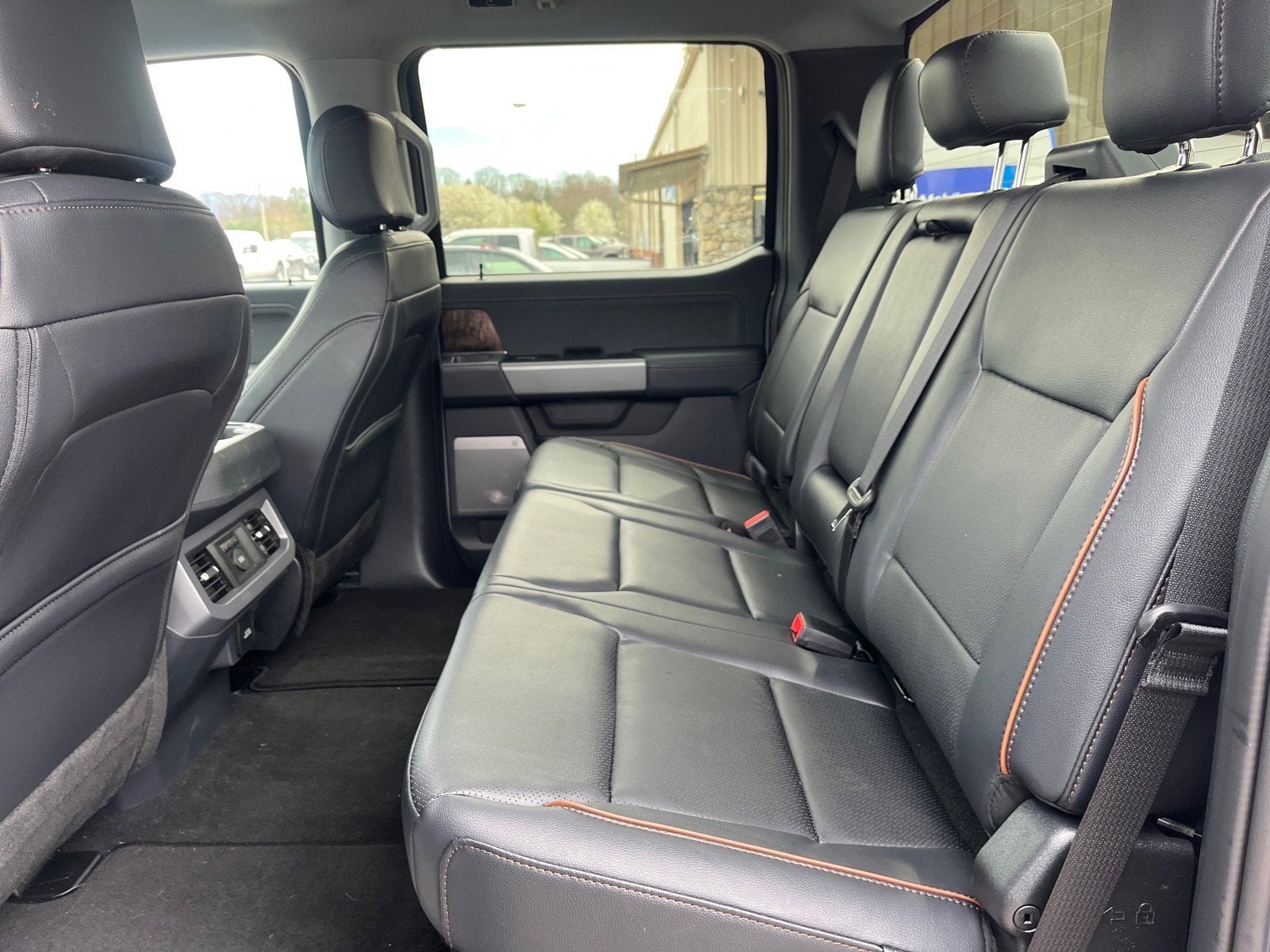 2026 Ford Super Duty F-350 SRW LARIAT