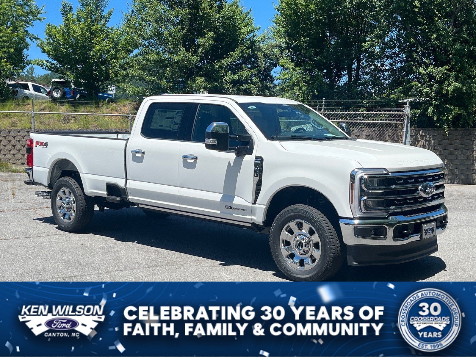 2026 Ford Super Duty F-350 SRW LARIAT