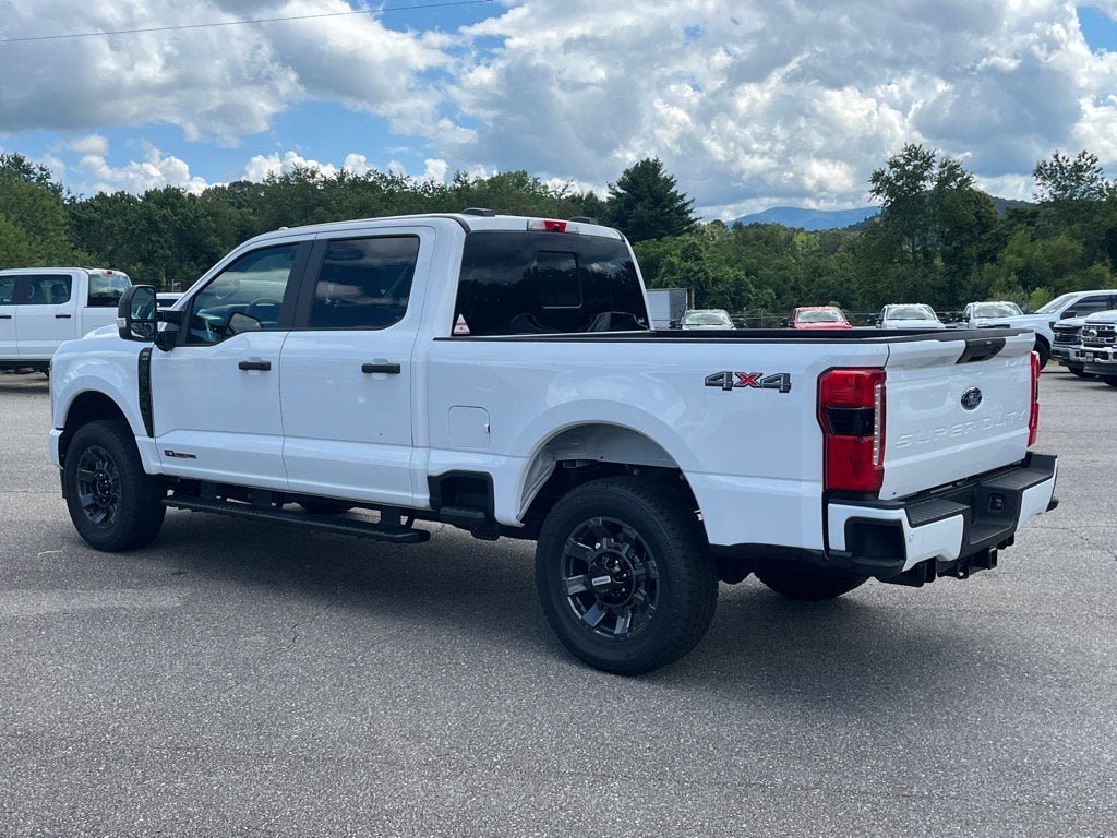 2025 Ford Super Duty F-350 SRW XL
