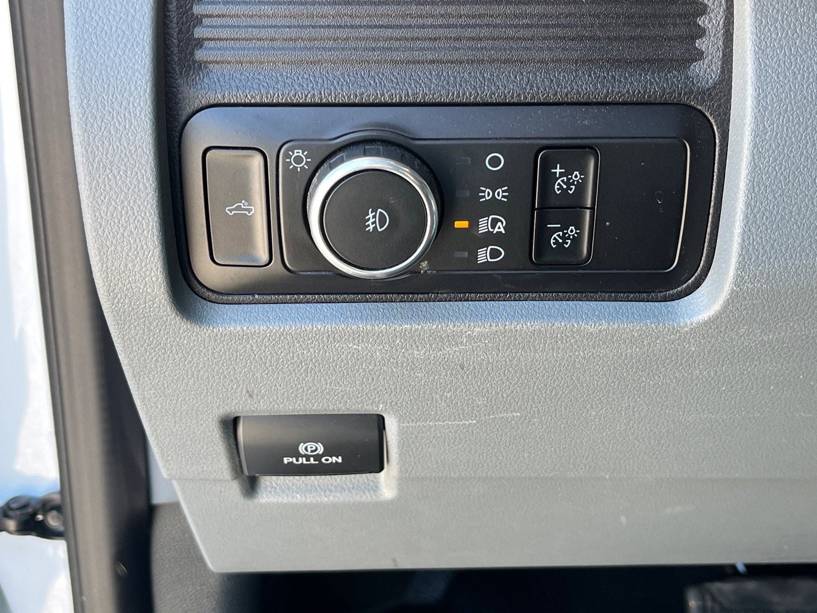 2025 Ford Super Duty F-350 DRW XL