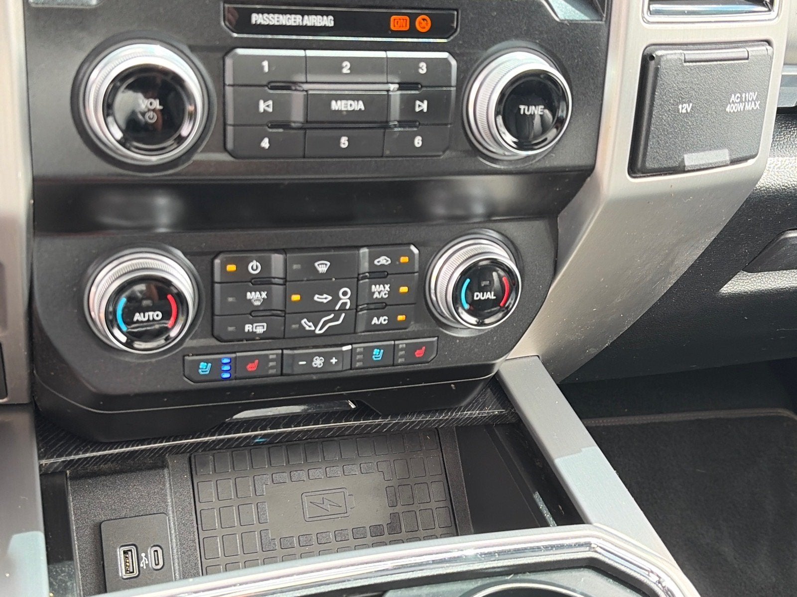 2020 Ford Super Duty F-450 DRW Platinum