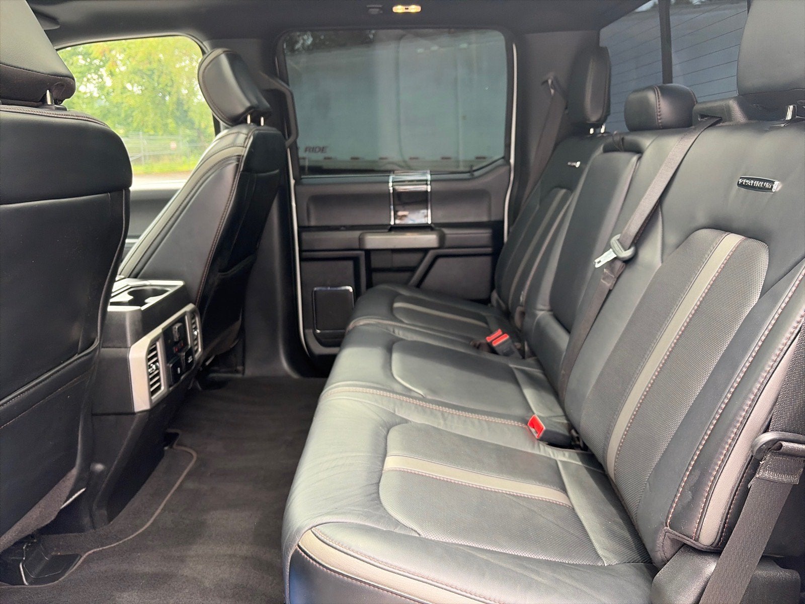 2020 Ford Super Duty F-450 DRW Platinum