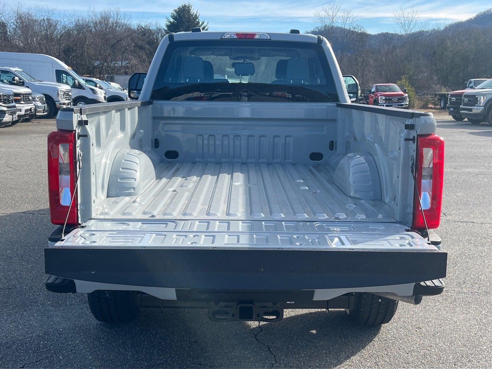 2026 Ford Super Duty F-350 SRW XL