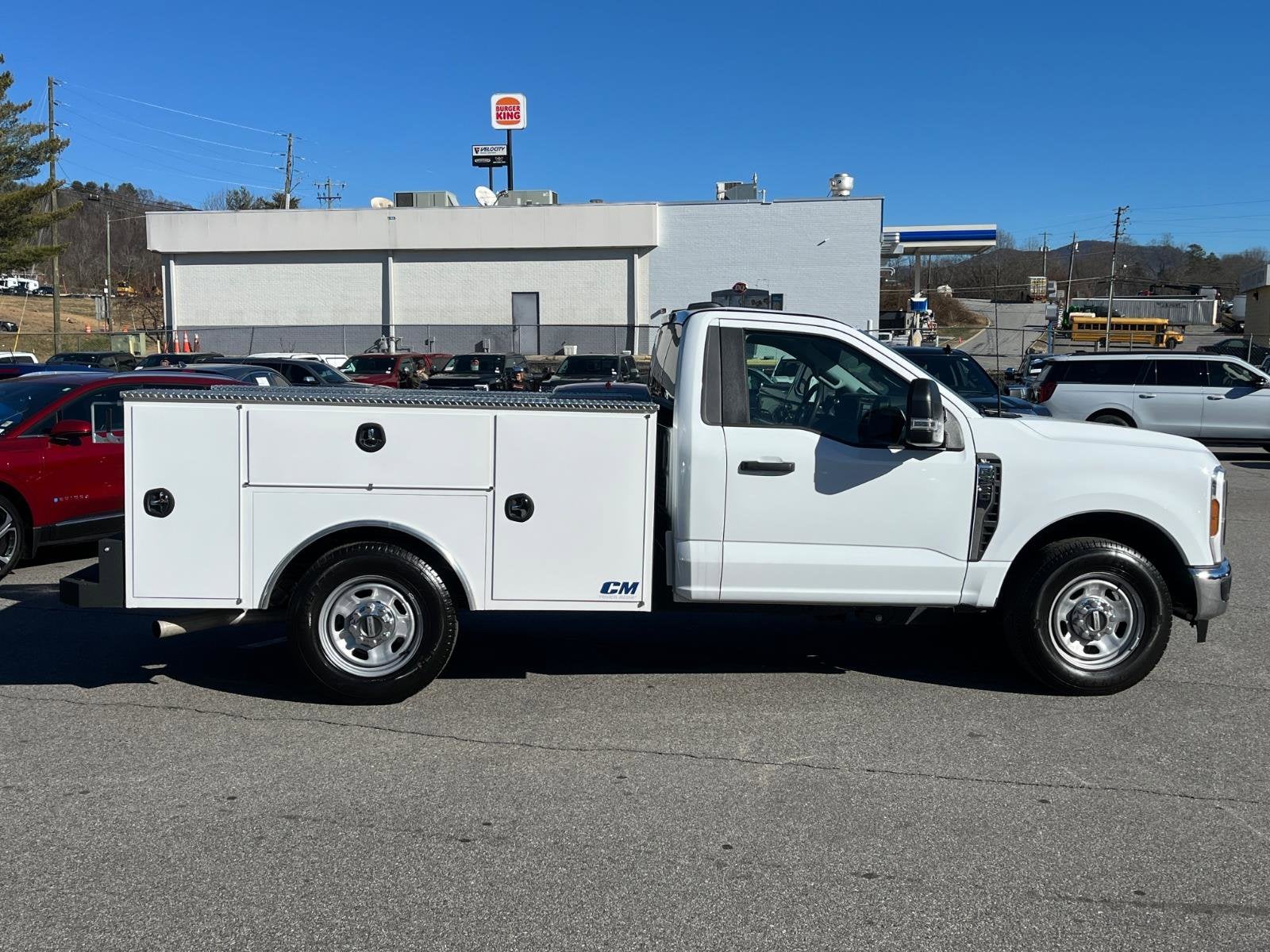 2025 Ford Super Duty F-350 SRW XL